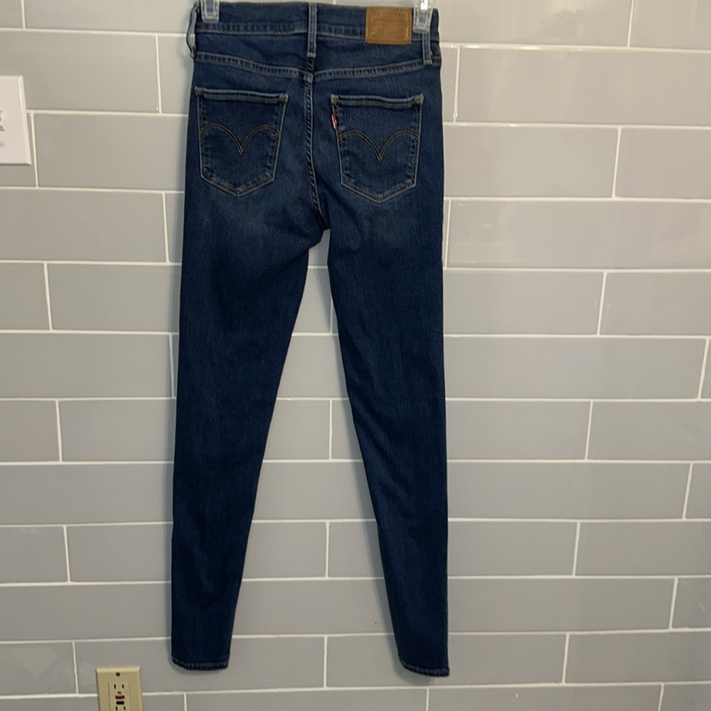 Levi’s 720 High Rise Super Skinny Jeans - Picture 10 of 17